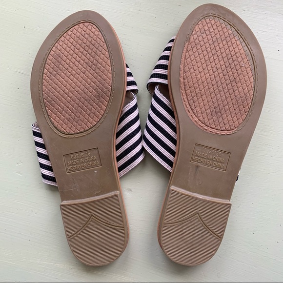 Brand new black & white sandals - Picture 4 of 4